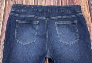 Women’s Chico’s Pull On Slim Boot High Rise Dark Jeans Size 3.5P (US 18P)